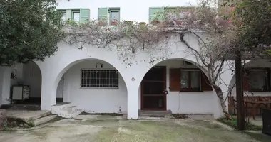 Independent ground floor apartment in a detached house of 125 sq m. en Perdika, Grecia