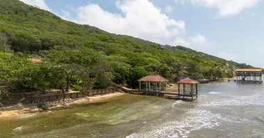 Haus 3 Schlafzimmer in Calabash Bight, Honduras