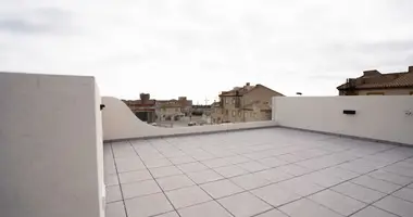 Apartamento 4 habitaciones en Orihuela, Španjolska