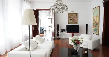 Квартира 3 комнаты в Рига, Латвия
