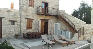Villa mit 2 Schlafzimmern in Kathikas, Zypern