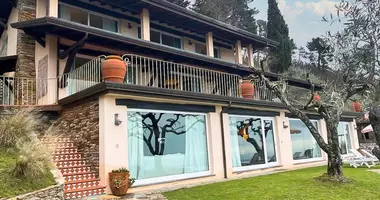 Villa in Ponterosso, Italien