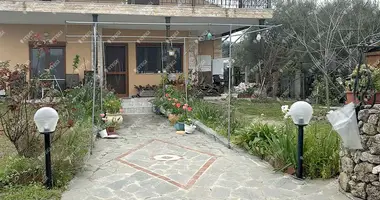 Casa 6 habitaciones en Pefkochori, Grecia