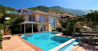 Villa 4 chambres dans Alanya, Turquie