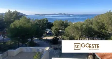 Maison 8 chambres dans Opcina Dezanovac, Croatie