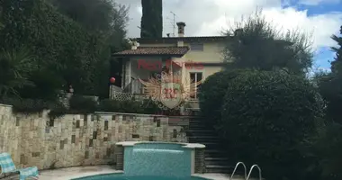 Villa 4 zimmer in Gardone Riviera, Italien