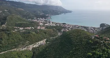 Участок земли в Станишичи, Черногория