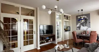 2 bedroom apartment in 59 Chi Le Ma, Montenegro