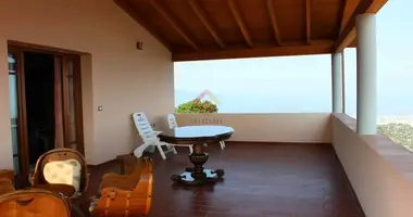 Casa en Kanine, Albania
