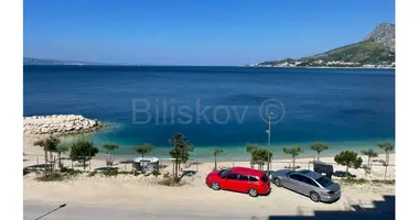 3 room apartment in Grad Omis, Croatia