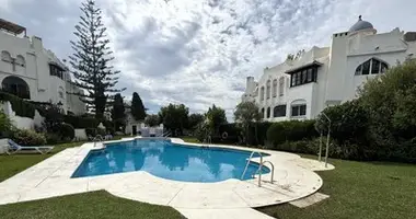 2 bedroom apartment in Mijas, Spain