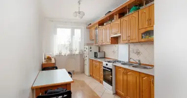 Mieszkanie 2 pokoi w Warszawa, Polska