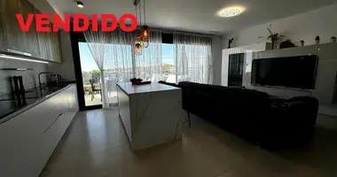 Apartamento 3 habitaciones en Finestrat, Španjolska