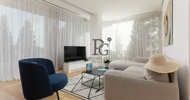 Wohnung 4 zimmer in Budva, Montenegro