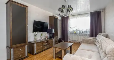 Wohnung 4 zimmer in Minsk, Belarus