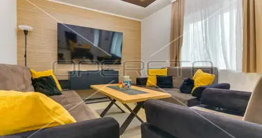 Дом 3 комнаты в Ladvenjak, Хорватия