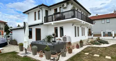 3 bedroom house in Tsarichino, Bulgaria