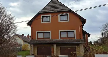 6 room house in Sharurah, Saudi Arabia