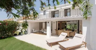 Haus 4 Schlafzimmer in San Pedro Alcantara, Spanien