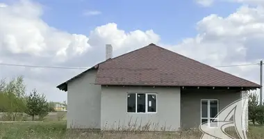 Casa en Zhabinka, Belarús