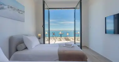 Mieszkanie 4 pokoi w Budva, Czarnogóra