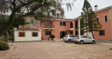 Haus 5 Schlafzimmer in Prastio Kellakiou, Zypern