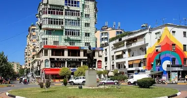 Restaurant, Café 200 m² in Tirana, Albanien