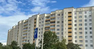 Wohnung 3 zimmer in Minsk, Belarus