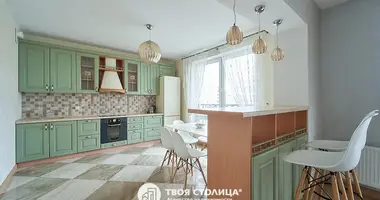 Квартира 3 комнаты в Минск, Беларусь