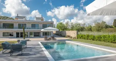Villa 5 bedrooms in Gouvia, Greece