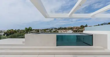 Wohnung 5 zimmer in Marbella, Spanien