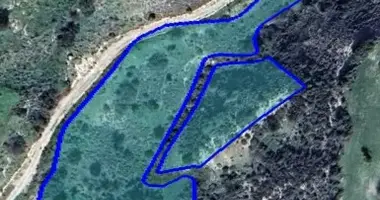 Участок земли в Пентакомо, Кипр