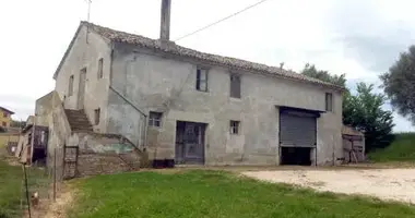 Casa 11 habitaciones en Terni, Italia