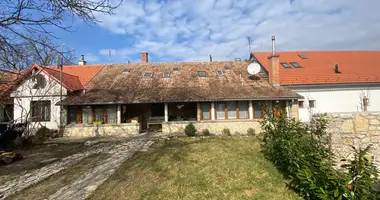 Casa 4 habitaciones en Veszprem, Hungría