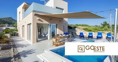 Maison 3 chambres dans Opcina Dezanovac, Croatie