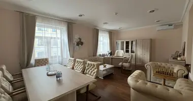 Büro 254 m² in Moskau, Russland