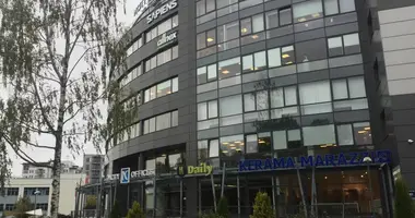 Nieruchomości komercyjne 200 m² w Ryga, Łotwa