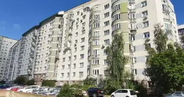 5 room apartment in Minsk, Belarus
