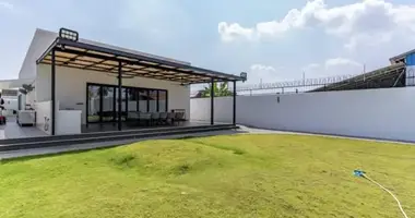 Villa 2 bedrooms in Khan Chbar Ampov, Cambodia
