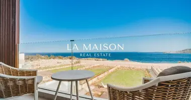 5 bedroom house in Paralimni, Cyprus