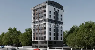 Appartement 2 chambres dans Muratpasa, Turquie
