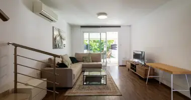 Wohnung 3 zimmer in Demos Agiou Athanasiou, Zypern