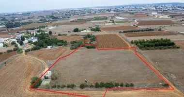 Участок земли в Френарос, Кипр