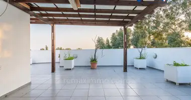 Квартира 4 комнаты в Хадера, Израиль