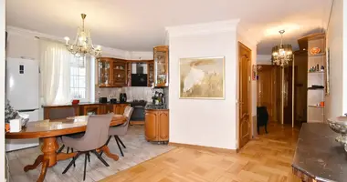 Квартира 3 комнаты в Минск, Беларусь