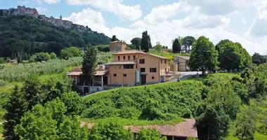 Villa en Montepulciano, Italia