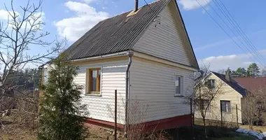 Casa en Rakauski sielski Saviet, Belarús