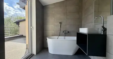 Appartement 3 chambres dans Riga, Lettonie