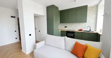 Mieszkanie 2 pokoi w Warszawa, Polska