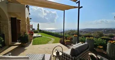 3 bedroom apartment in Kouklia, Cyprus